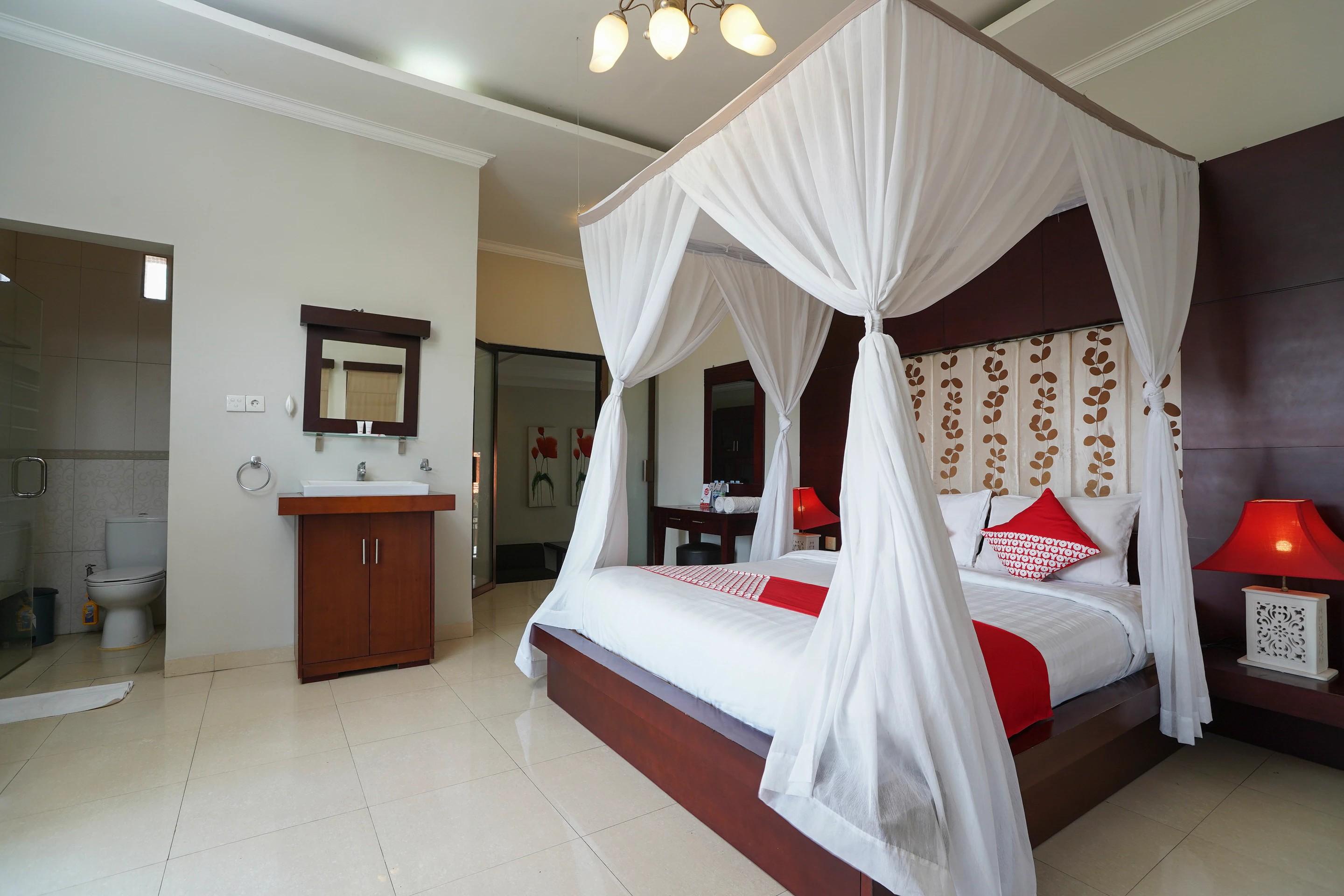 Oyo 2321 Griya Shanti Homestay Ketewel Buitenkant foto