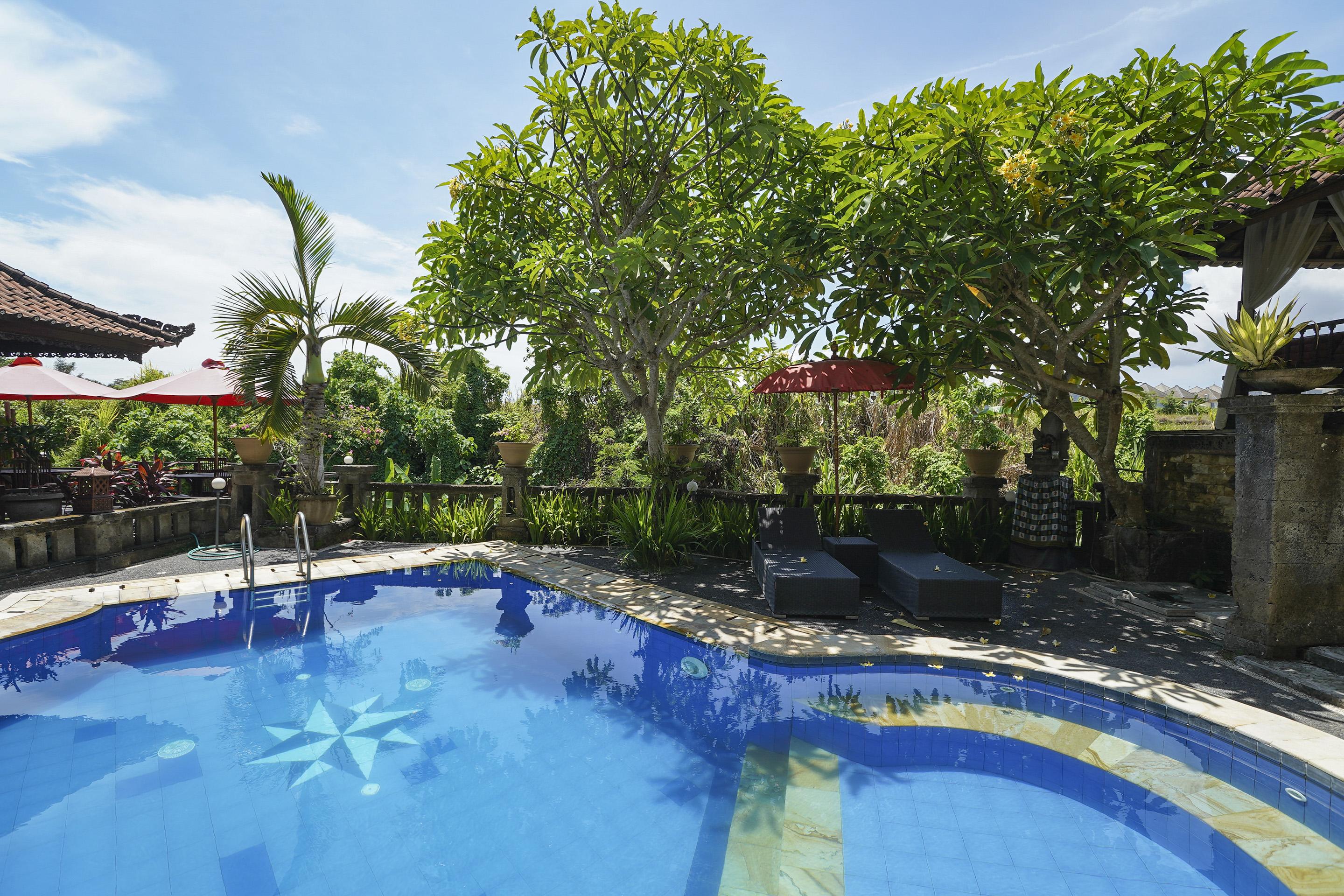 Oyo 2321 Griya Shanti Homestay Ketewel Buitenkant foto
